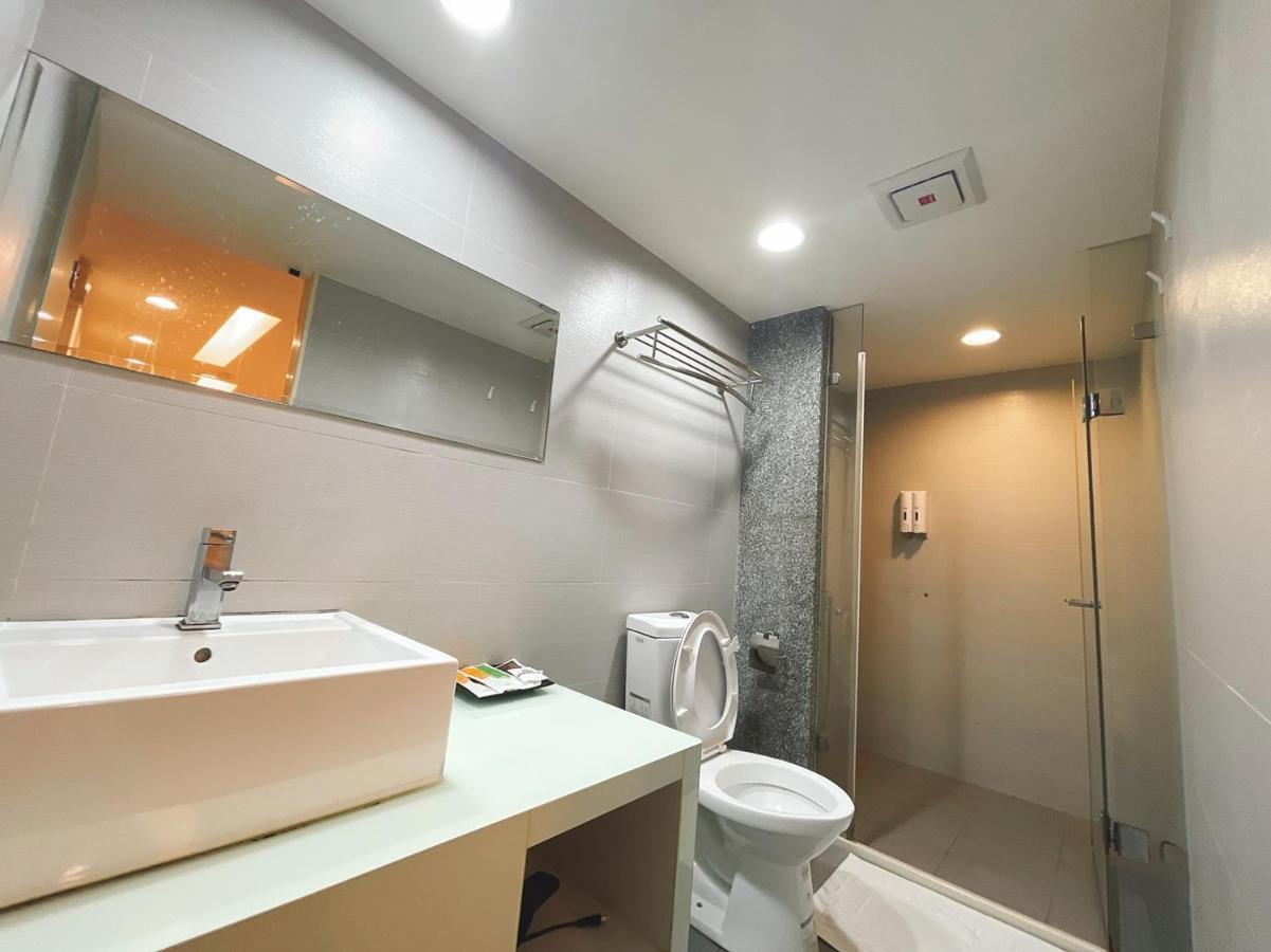 寵愛逢甲 Apartment Taichung Luaran gambar
